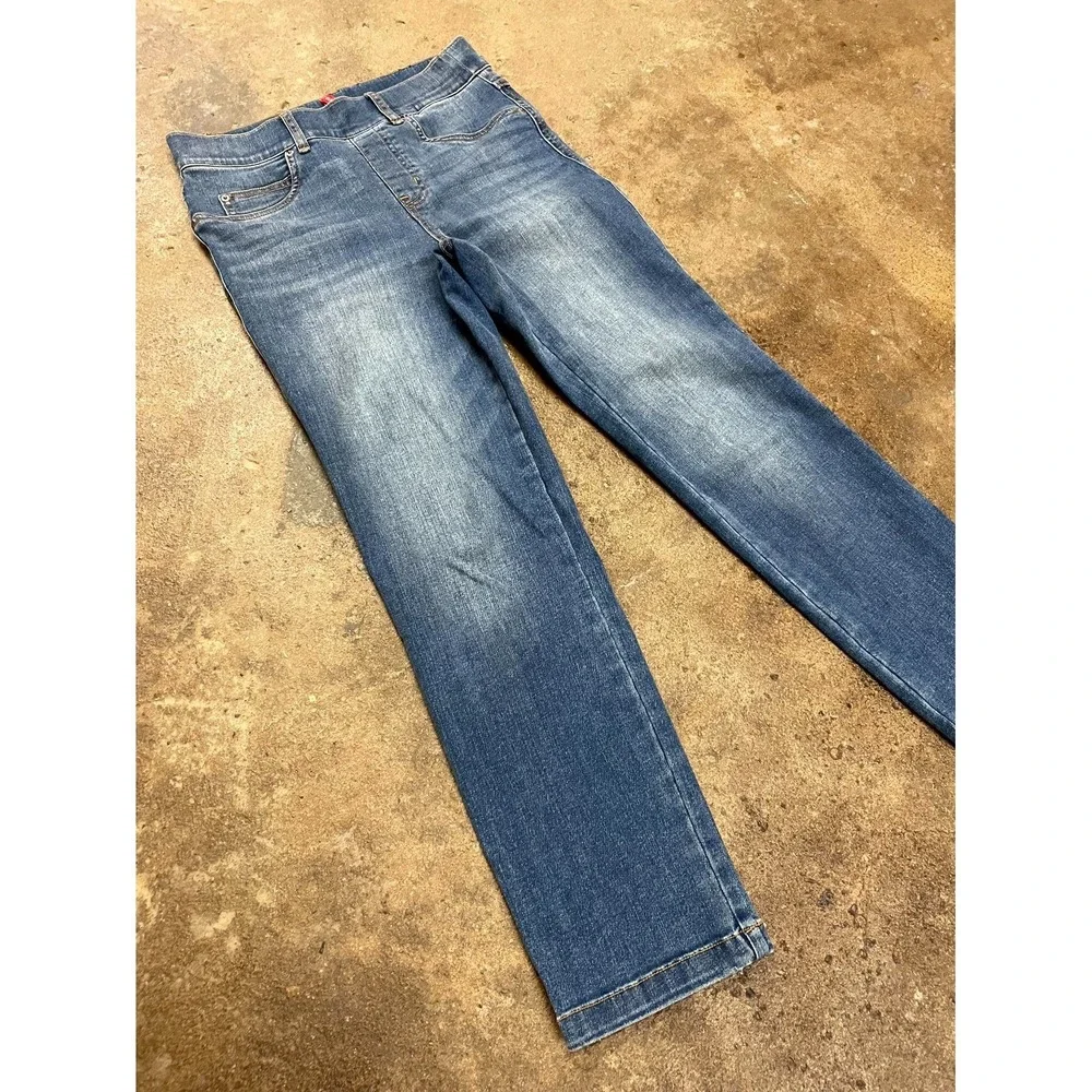 Spanx Jeans Womens Small Blue Denim Cotton Stretch Pull on Mid Rise Straight Leg - Picture 2 of 16
